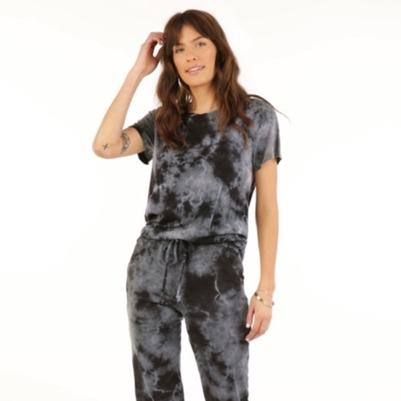 Black Cloud Tie Dye Soft T-Shirt - Picture 1 of 9